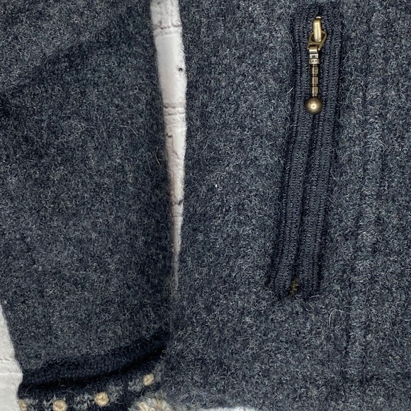 Icelandic Design Gray Wool Knitted Jacket Medium - Picture 9 of 11
